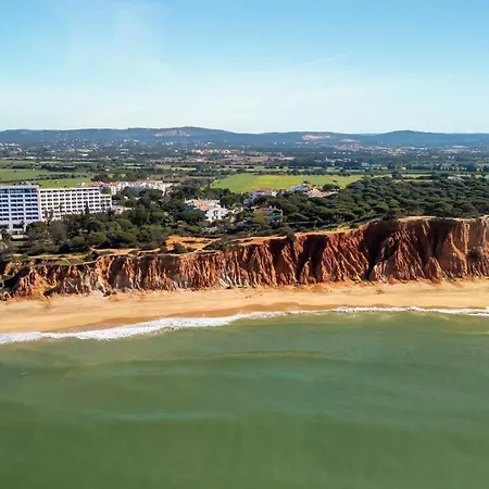 Relaxing House In Alfamar By Lovelystay *